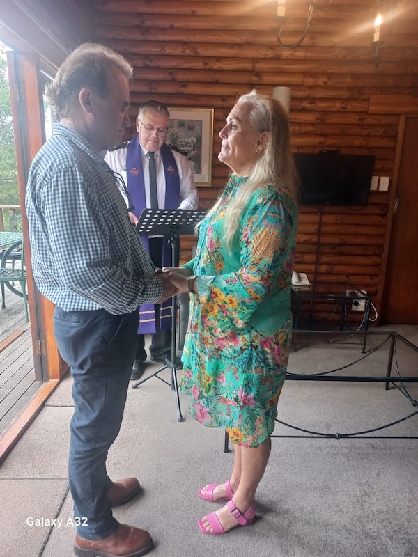 Wedding ceremony by Dr. Gerrit Rademeyer in Hartswater
