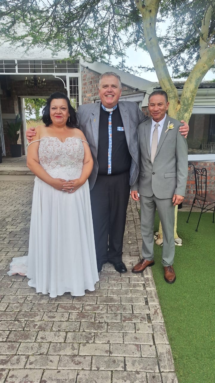 Wedding ceremony by Dr. Gerrit Rademeyer in Hartswater